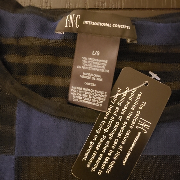 INC  size large top - Picture 2 of 4